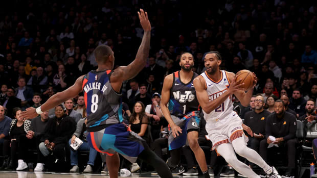 Phoenix Suns forward Keita Bates-Diop